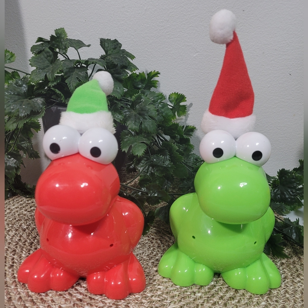 2 Christmas Green & Red Nerd 3D Plastic Character Big Chewy Container Only